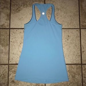 Lululemon workout tank